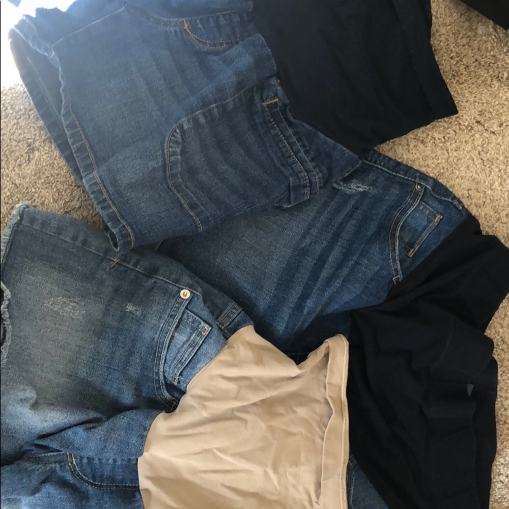 Maternity shorts bundle